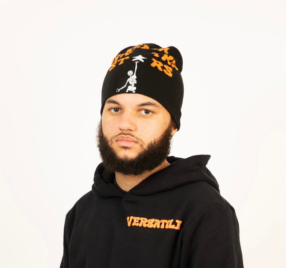 REACH FOR THE STARS BEANIE *ORANGE*